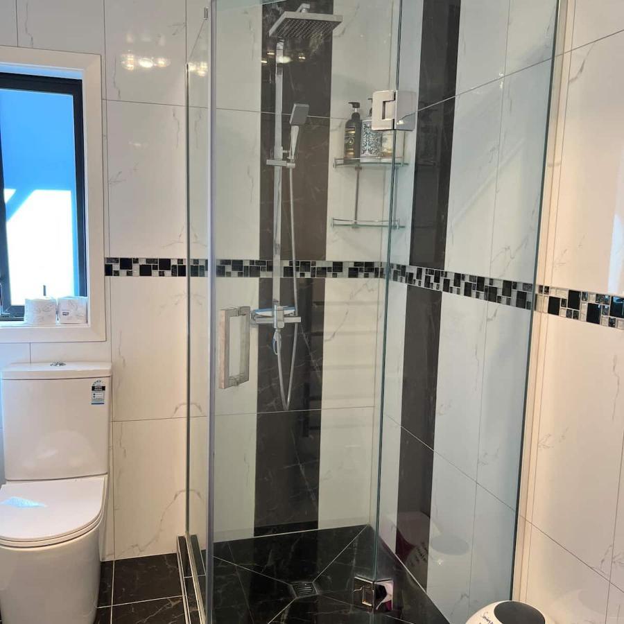 Beautiful 2 Bedroom Home Auckland Exteriör bild
